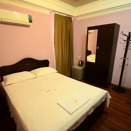 Hotel Peria Batumi Ngoại thất bức ảnh