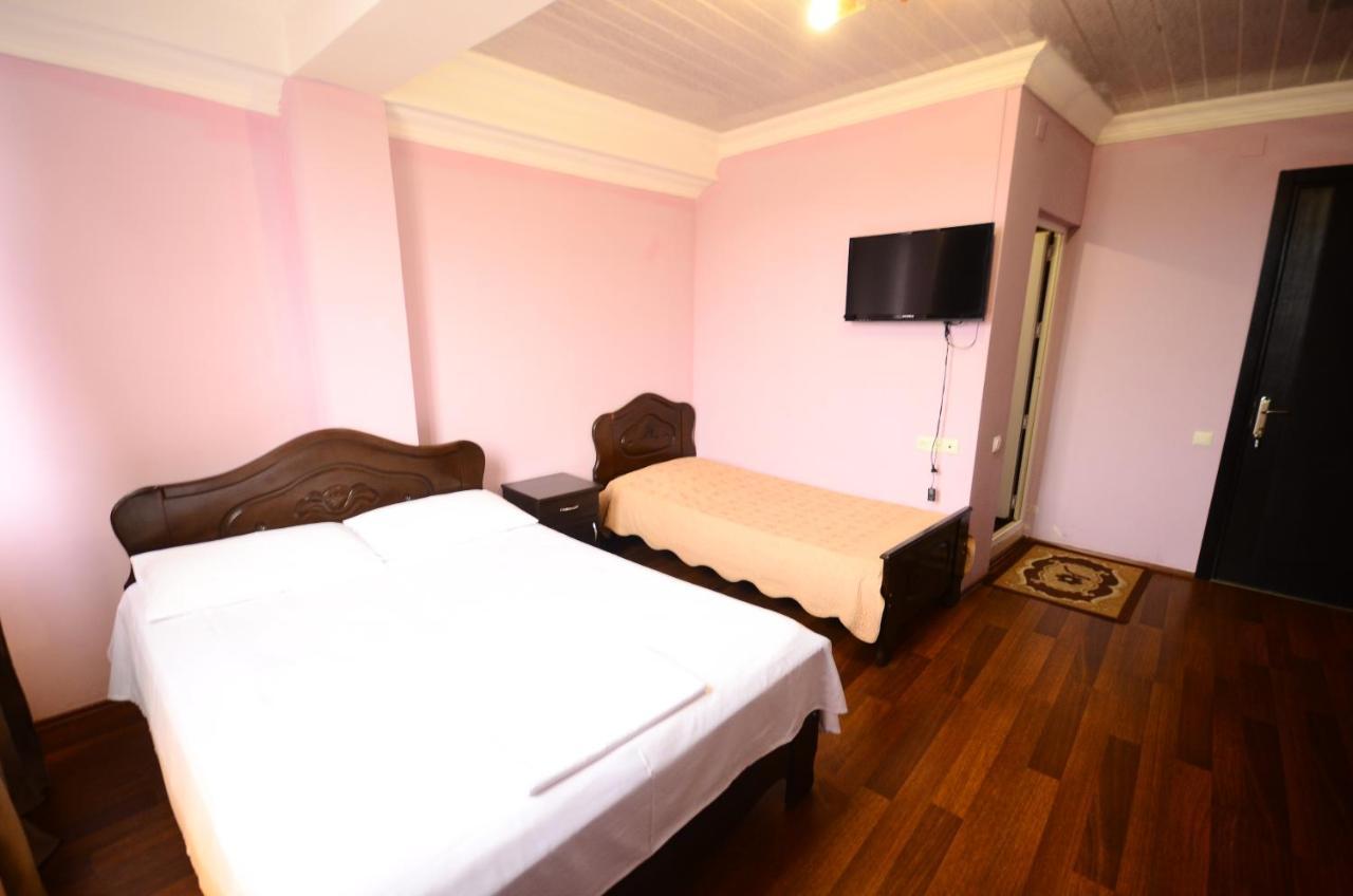Hotel Peria Batumi Ngoại thất bức ảnh
